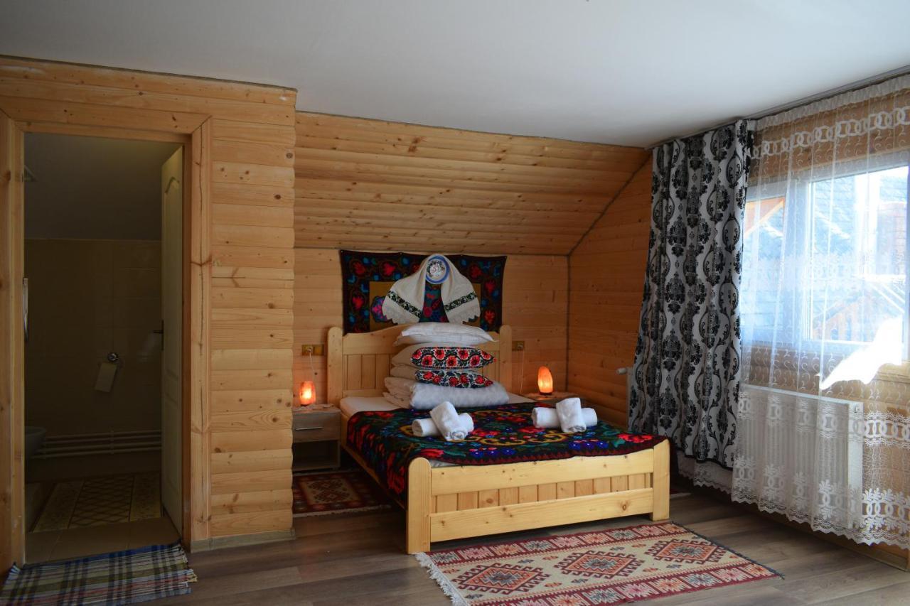 Casa Vladicu Hotel Breb Екстериор снимка