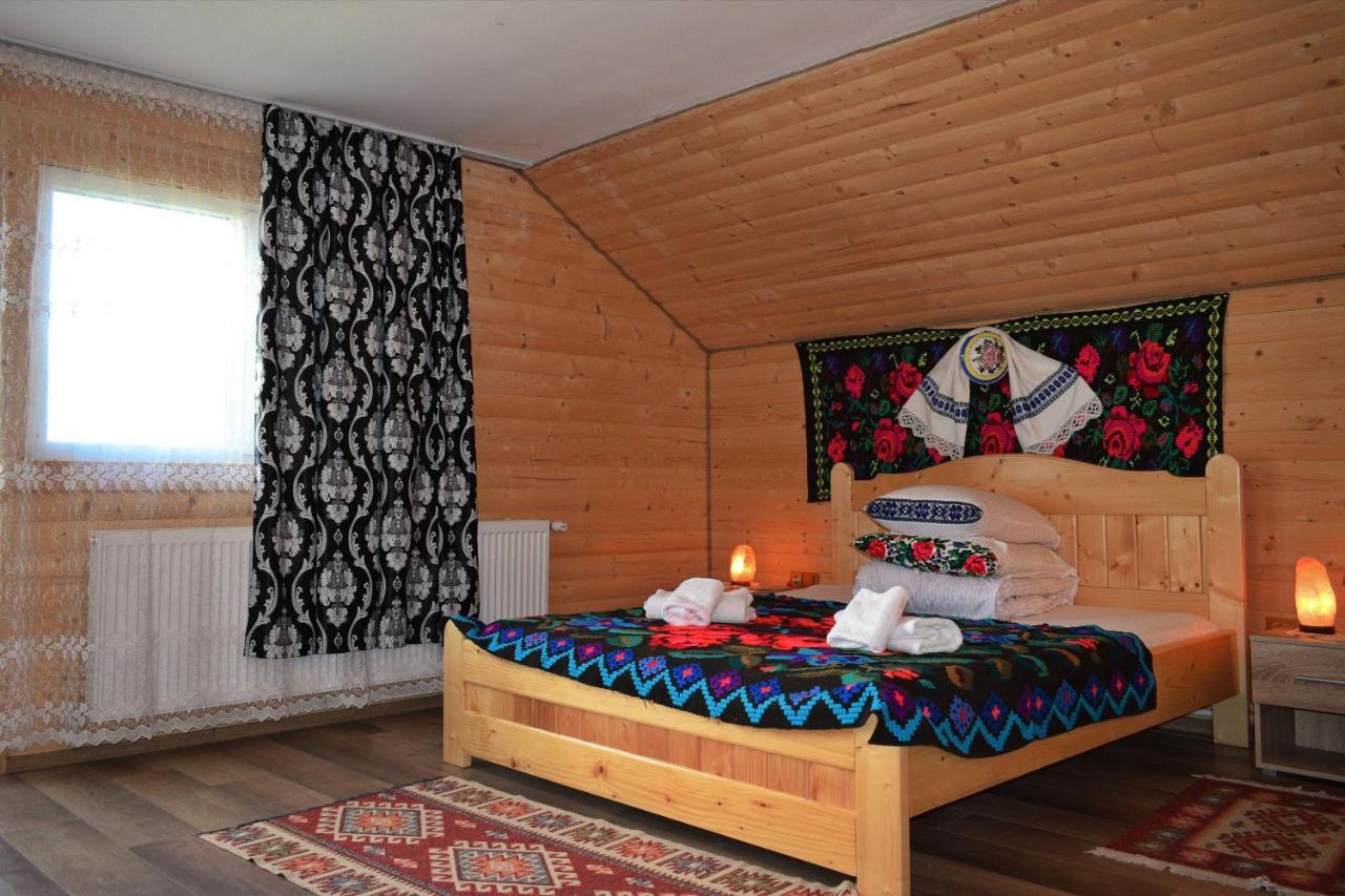 Casa Vladicu Hotel Breb Екстериор снимка
